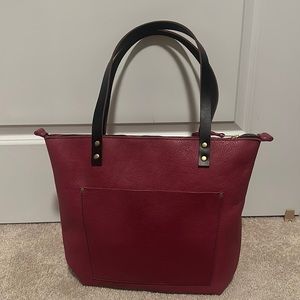 Portland Leather Unicorn Medium Zipper Tote